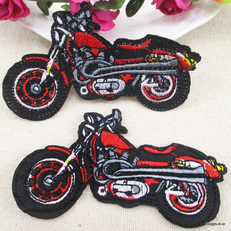 Moto écusson, Applique patch thermocollant à repasser ou à coudre image 2