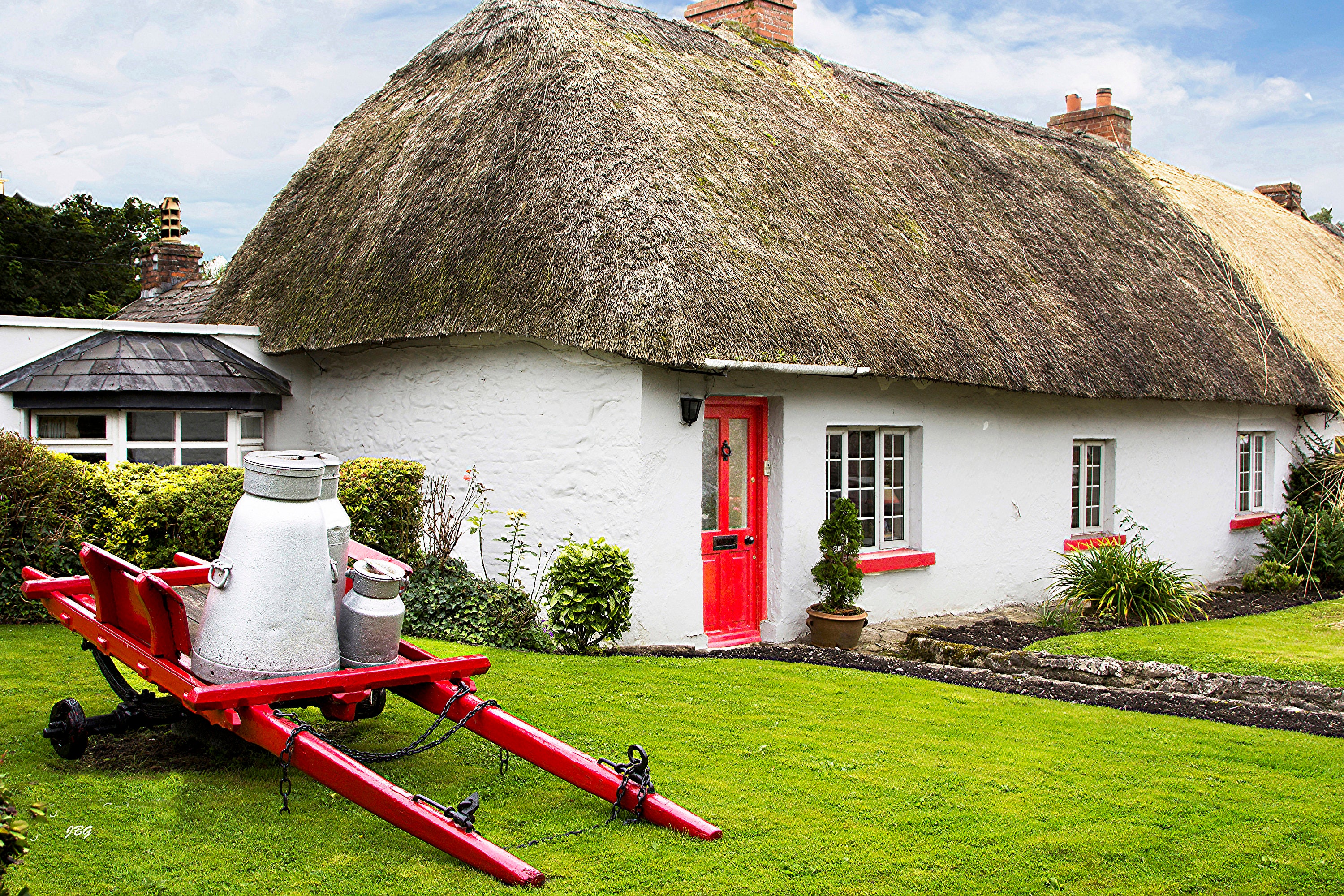 Thatched Roof Irish Cottage High Quality Photograph - Etsy Canada
