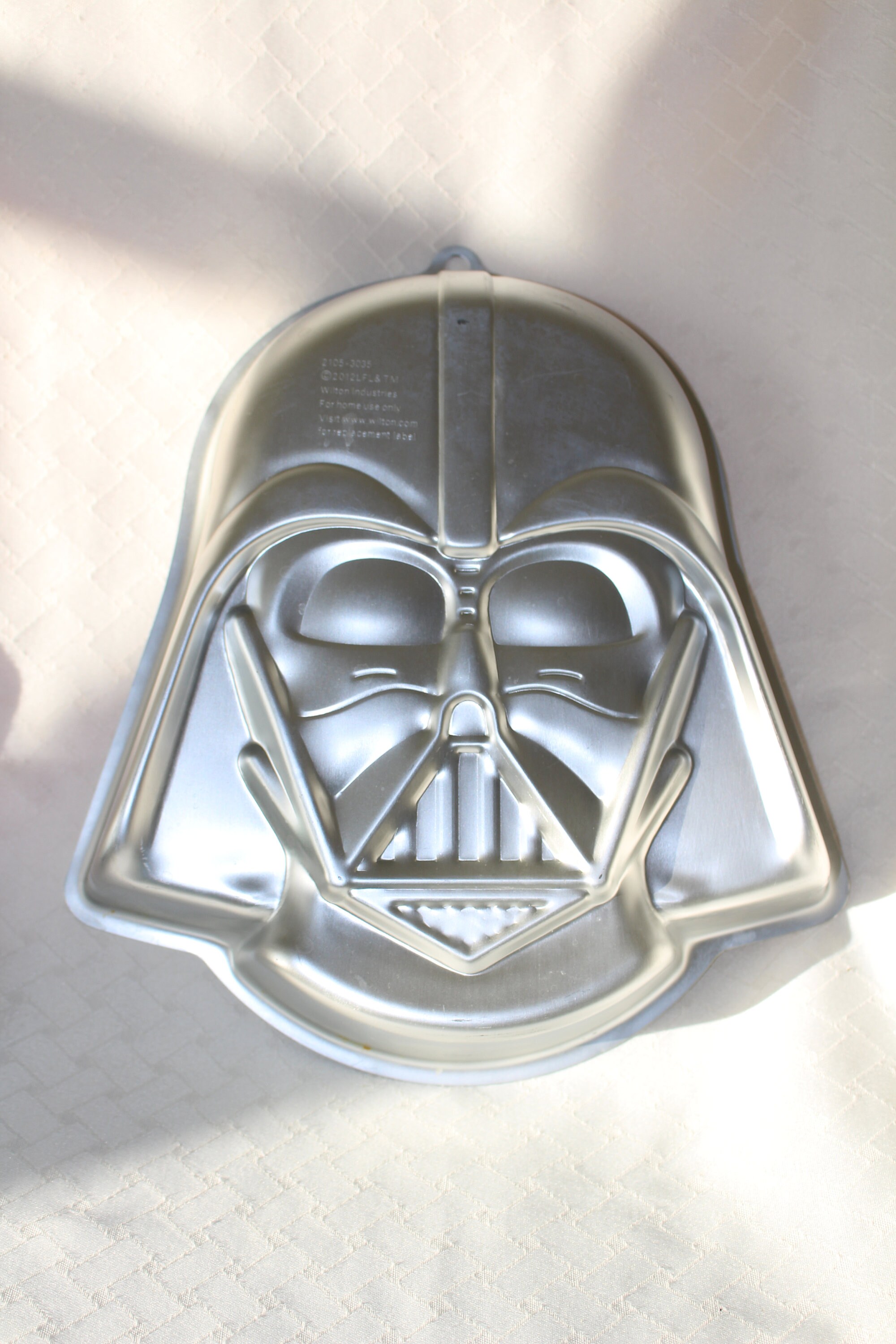 Wilton silver Darth Vader 2012 cake pan Etsy