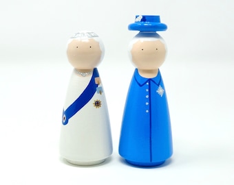 Her Majesty Queen Elizabeth II Peg Dolls (*Made to Order*)