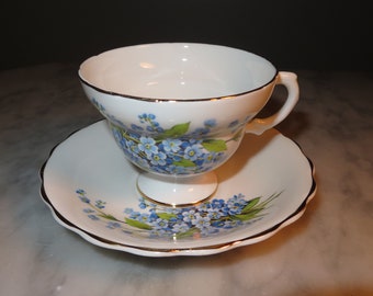 Vintage Rosina English Bone China Violets Teacup and Saucer Set Fantastic English Tea Cup 6038