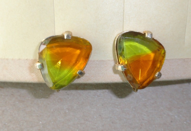 Vintage Collectible Signed Judy Lee Triangle Orange and Green Stone Clip On Earrings Mod Retro SHIPS FREE Irish Ireland
