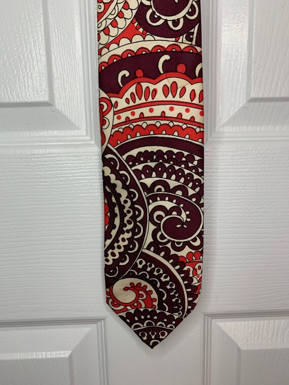 1960s Saks Fifth Avenue All Silk Black Red Print Necktie