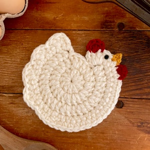 White Cream Chicken Coaster Sets/Crochet Coaster/Chicken Coaster/Kitchen Coaster/Farmhouse Coaster/Cottage-core Decor/Farmhouse Decor