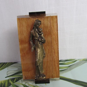 1960er Madonna & Kind montiert auf Lucite made in ITALY