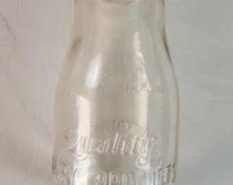 Antique Milk/Cream Bottle Half Pint  Round Top Farms Glass