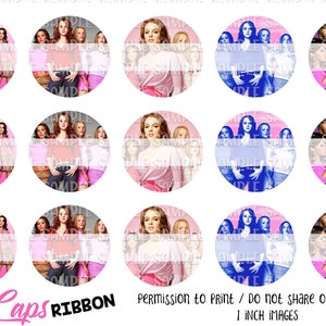 Puede incluir: Doce imágenes redondas imprimibles de 2,5 cm de diámetro, con un esquema de color rosa y azul con una foto de un grupo de chicas. Las imágenes son para uso personal únicamente y no deben compartirse o venderse digitalmente.
