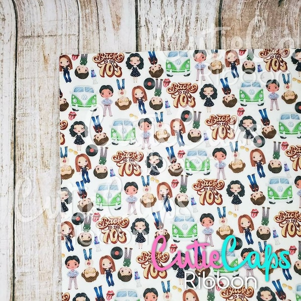 USA Designer Groovy People Faux Leather, Sold per sheet