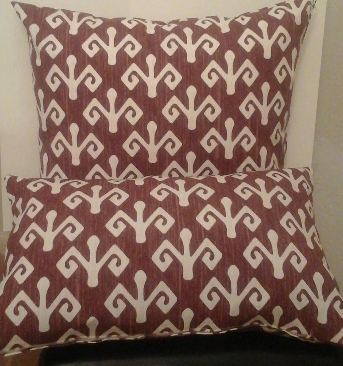 wine colored throw pillows