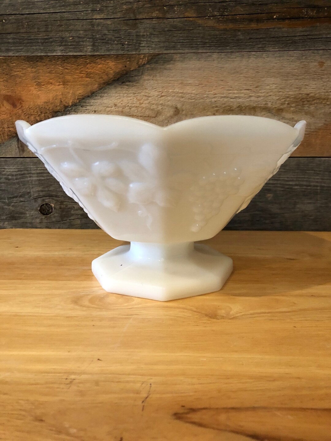 Vintage Milk Glass Fruit Bowl Etsy