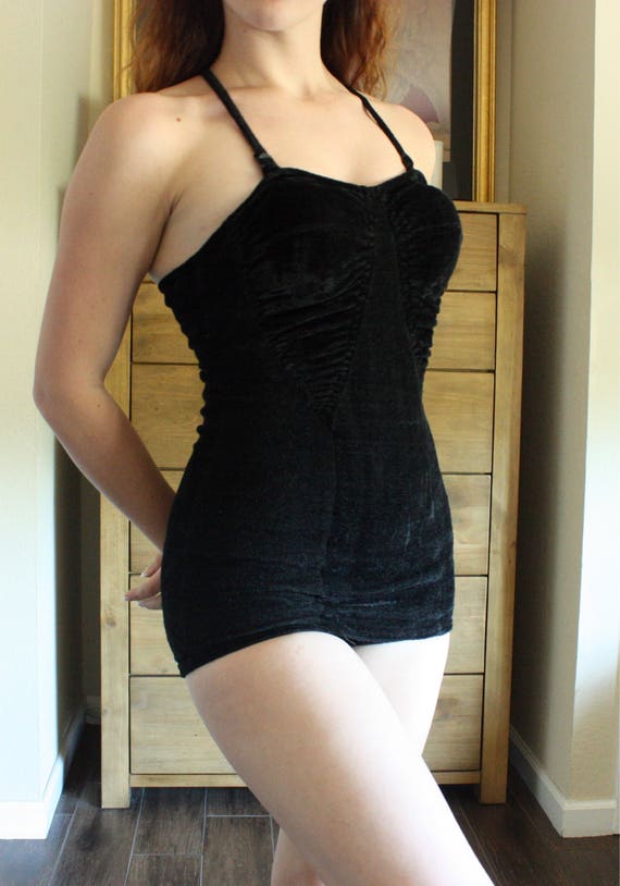 1950's CATALINA Women's Black Velvet One Piece Sw… - image 4