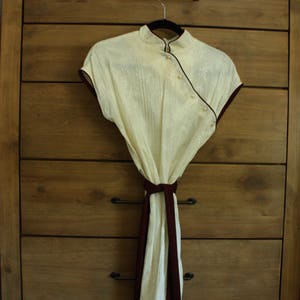 Vicky Vaughn Cheongsam-Style Cream Tunic with Sash image 5