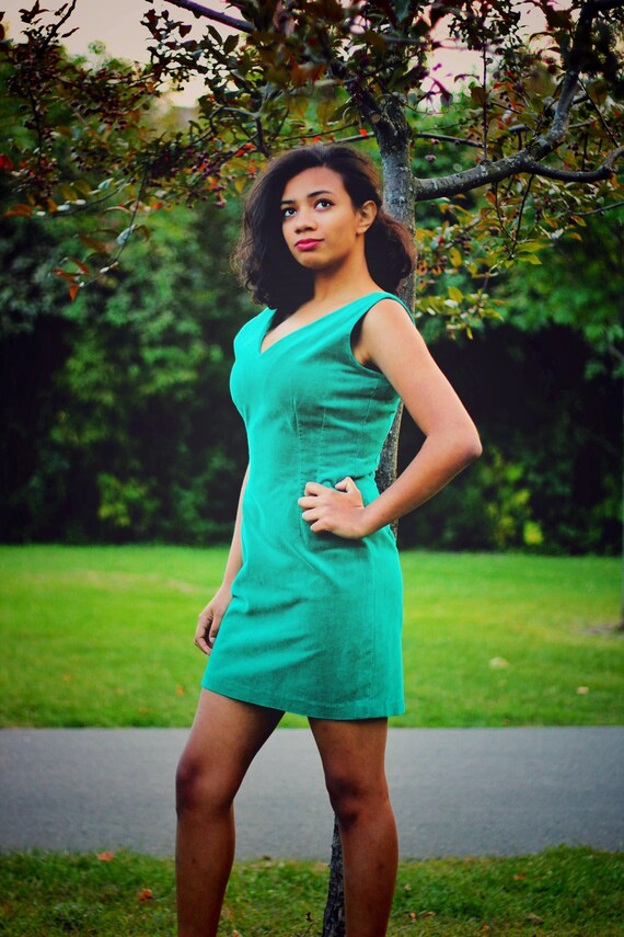 green velvet dress short