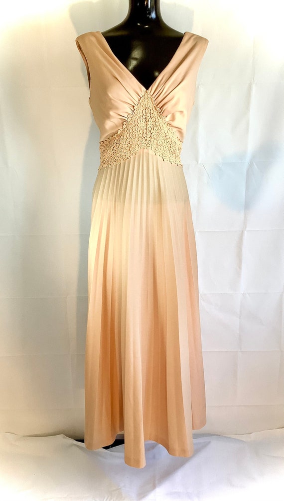 Vintage v neck Light Peach Long Dress with Remova… - image 4