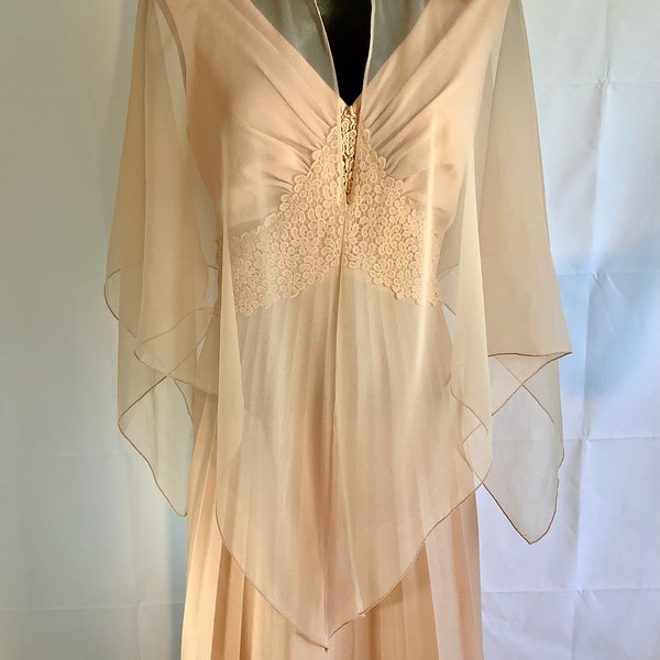 Vintage v neck Light Peach Long Dress with Removable Net Cape