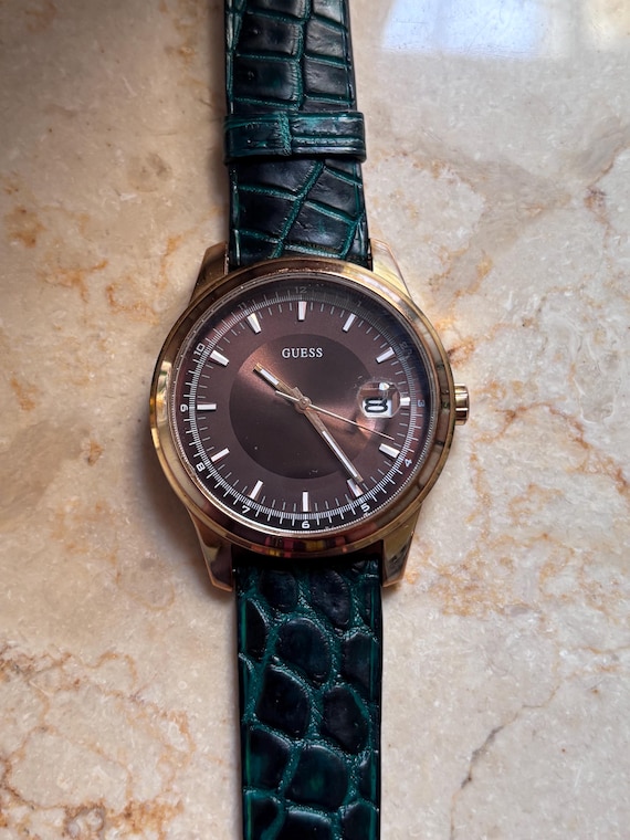 Preloved Dress Watch Guess