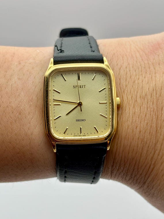 1980 Seiko Spirit Tank Watch Vintage: ref 5E31-5B50
