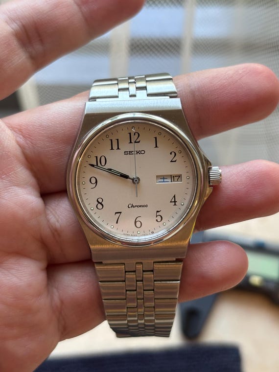 Vintage Seiko white dial Watch Chronos JDM Ref 7D7614 Day Date