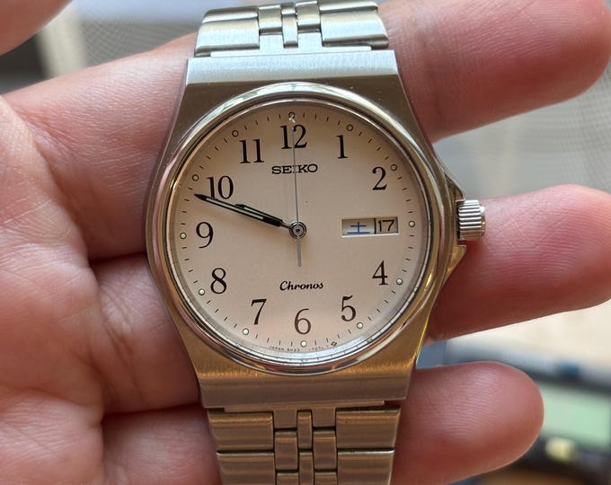 Vintage Seiko white dial Watch Chronos JDM Ref 7D7614 Day Date