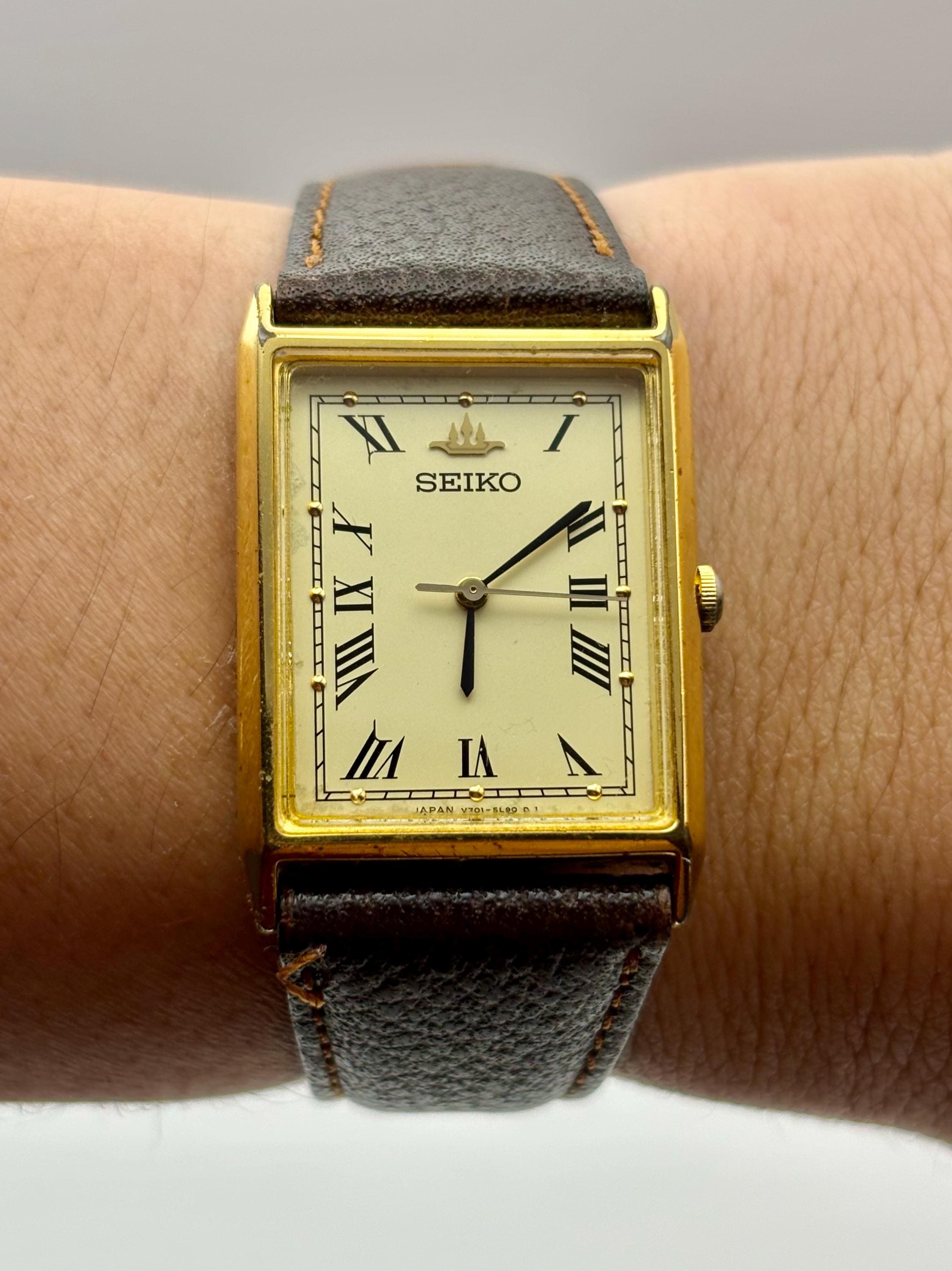 1970 Seiko Tank Vintage Watch Roman Dial Ref V701-5E10 - Etsy