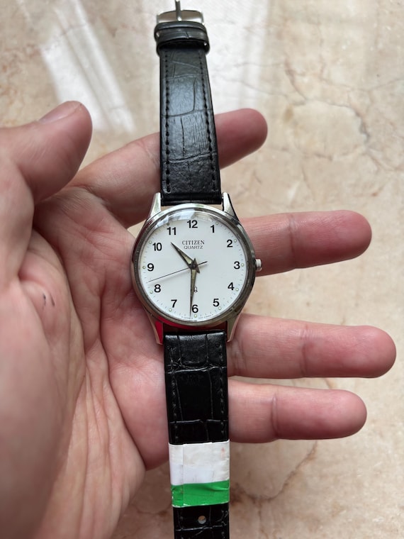 Minimalist Vintage Citizen Watch ref 1231-215613