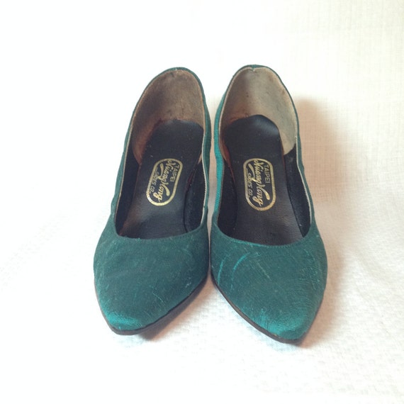 Vintage Green Silk High Heels - image 1