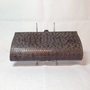 Cartera de mano vintage de piel de serpiente marrón