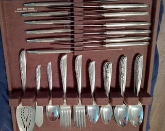 Wm Rogers Silverplate Flatware Service for 12