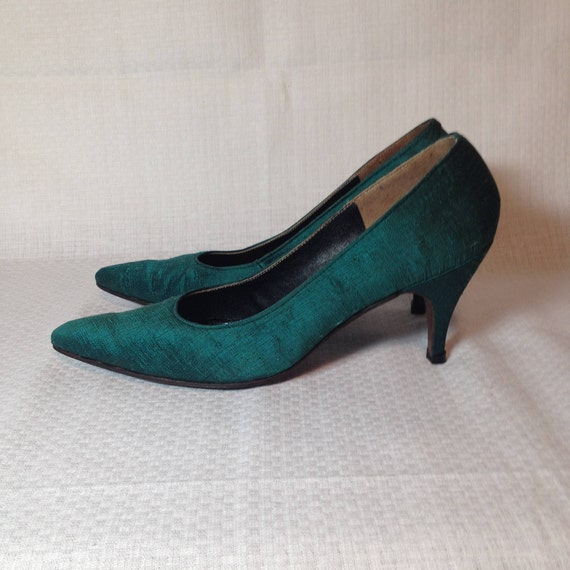 Vintage Green Silk High Heels - image 3