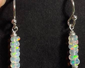 Äthiopischer Opal Sterlingsilber Ohrhänger: Oktober Geburtsstein