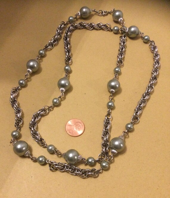 Gray Pearls Necklace - image 5
