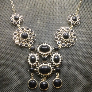 Regal Necklace