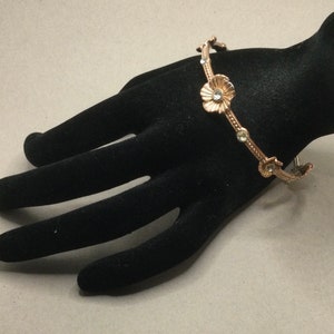 Flower Bangle Bracelet