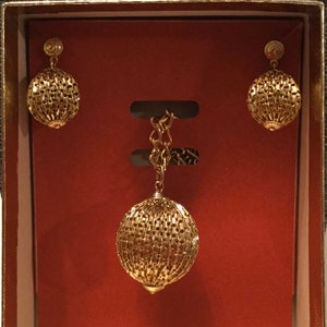 Necklace and Earrings Set