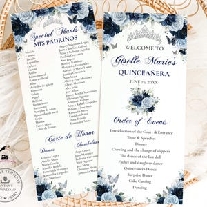 Può includere: Due programmi cartacei rettangolari per una Quinceañera con bordi floreali blu navy e azzurri, grafiche di diademi argentati e farfalle. Il testo include 'Special Thanks', 'Corte de Honor', 'Welcome to Giselle Marie's Quinceañera' e 'Order of Events'.