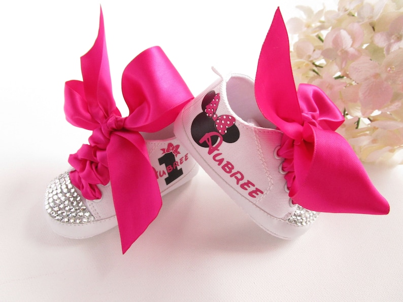 pink minnie mouse shoes