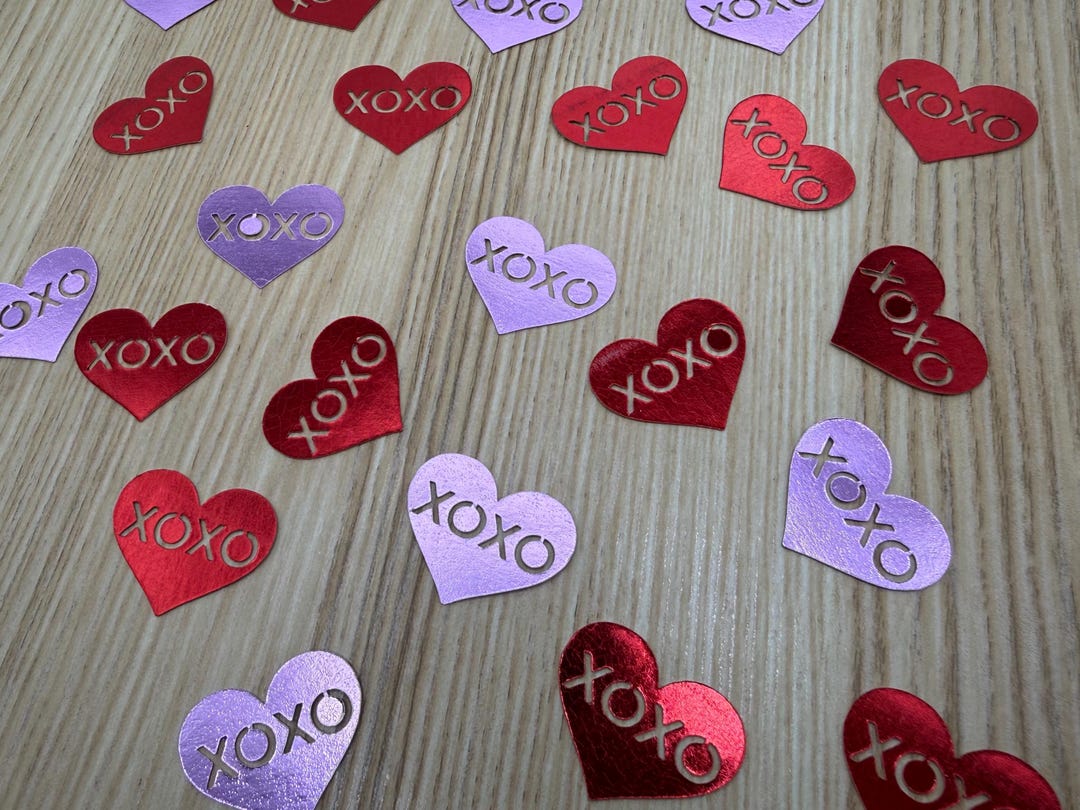 XOXO Hearts Valentine’s Day Confetti: Red and Pink Table Decor - Etsy