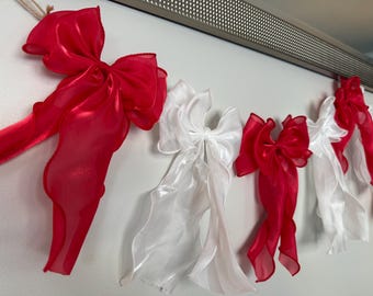 Organza White & Red Christmas Bow Garland