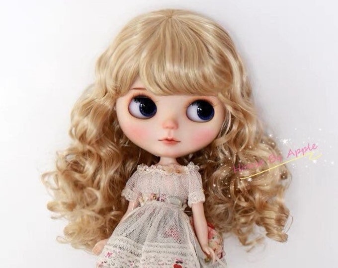 BJD Blythe Wig Instant Small Wavy Curly Hair Imitation Mohair Wig for Blythe 9-10inch Pullip wig lovely Style Doll Wig Qbaby Wig