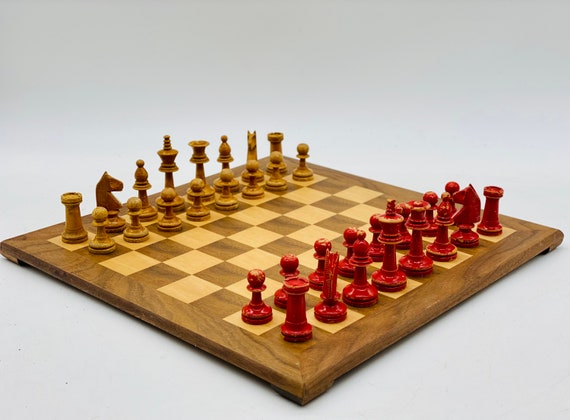 Old Chess Spanish Casino