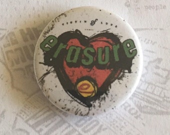 Erasure, Victim of Love, Pinback Button Badge, 1"/25mm, Geeky Badge, Badge Geeks, Novelty, Fun, Gift, Yarn Subscription