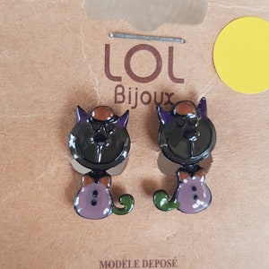 earrings LOL Jewelery cat fleas