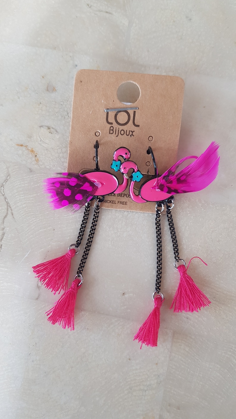 boucles d'oreilles flamant rose plume image 2