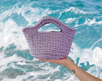 Crochet Mini Tote Bag, Crochet Lilac Bag, Handmade Chunky Yarn Bag, Chunky Crochet Tote, Small Crochet Bag, Cute Lilac Crochet Small Bag