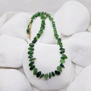 Green Jade Necklace, Jade Necklace, Chip Stone Necklace, Chip Beads Necklace, Green Beads Necklace, Jade Chips Necklace, Jade Beads Necklace image 1