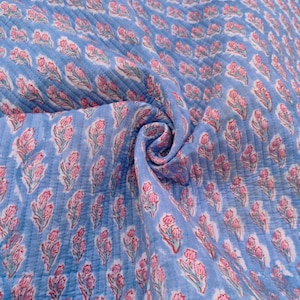 By The Yard Floral Print Quilted Fabric Beautiful Block Print Fabric Cotton Quilted Fabric Indian Handmade Quilted Running Garment Materials