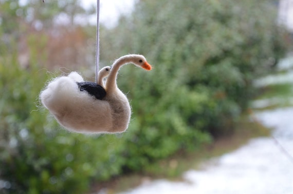 Swan Cygne Felted Miniature Ornament Cake Topper Tree Birthday Wedding Pet To Hang Gift Decoration Birthday She Mom
