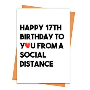 Tarjeta de cumpleaños divertida, tarjeta de cumpleaños número 17 imprimible, tarjeta de felicitación temática, para un amigo, feliz cumpleaños desde una tarjeta de distancia social imprimible