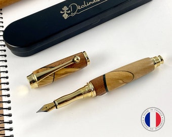 Fountain pen precious wood and green resin, Handmade in France. Customization possible. Gift box included. Colorful, wedding, kdo