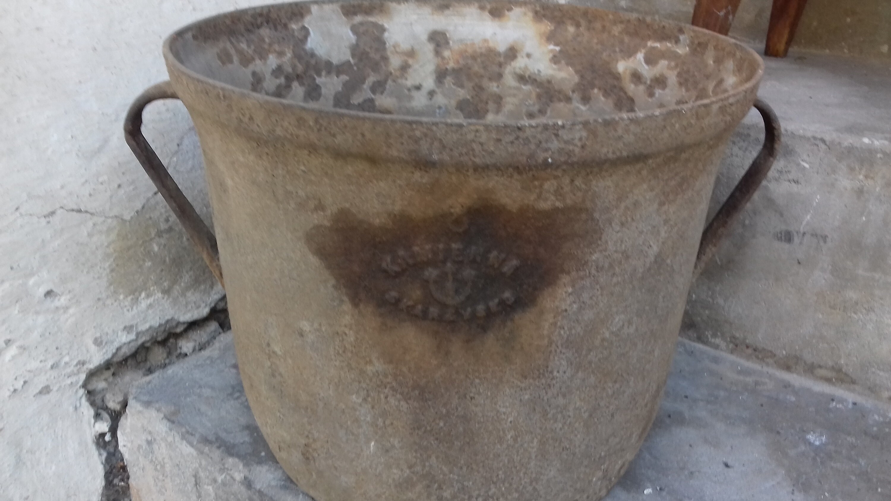 Antique Iron Pot, Massive Vintage Iron Pot, Rusty Iron Pot, Very Old